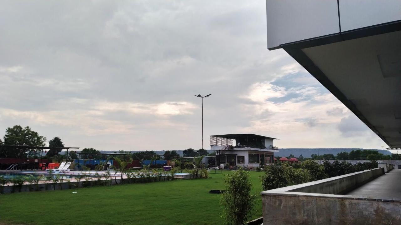 Aravalli Hill Resort Chittorgarh Exteriör bild