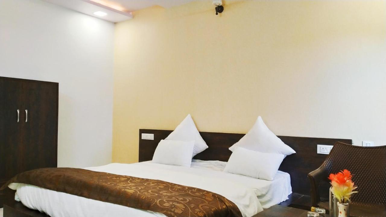 Aravalli Hill Resort Chittorgarh Exteriör bild