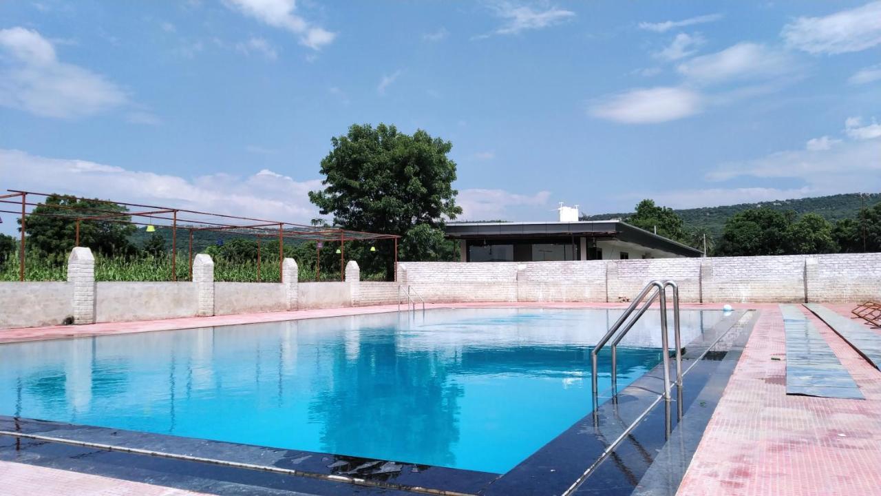 Aravalli Hill Resort Chittorgarh Exteriör bild
