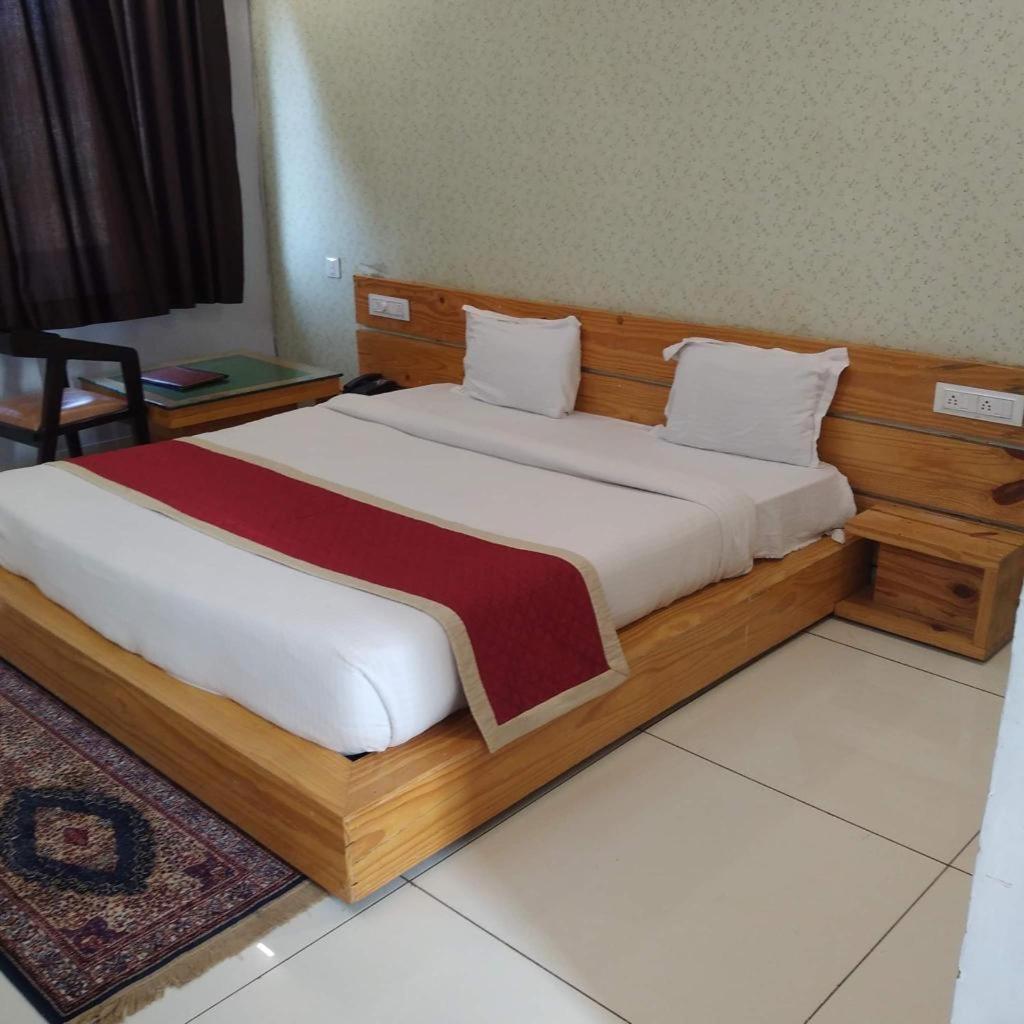 Aravalli Hill Resort Chittorgarh Exteriör bild